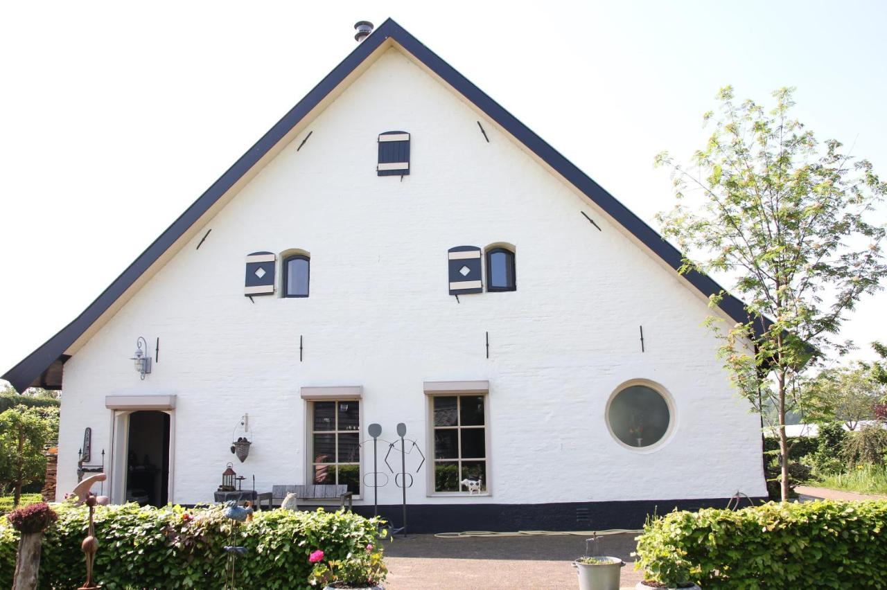 B&B Buitenwaard Oosterhout  エクステリア 写真