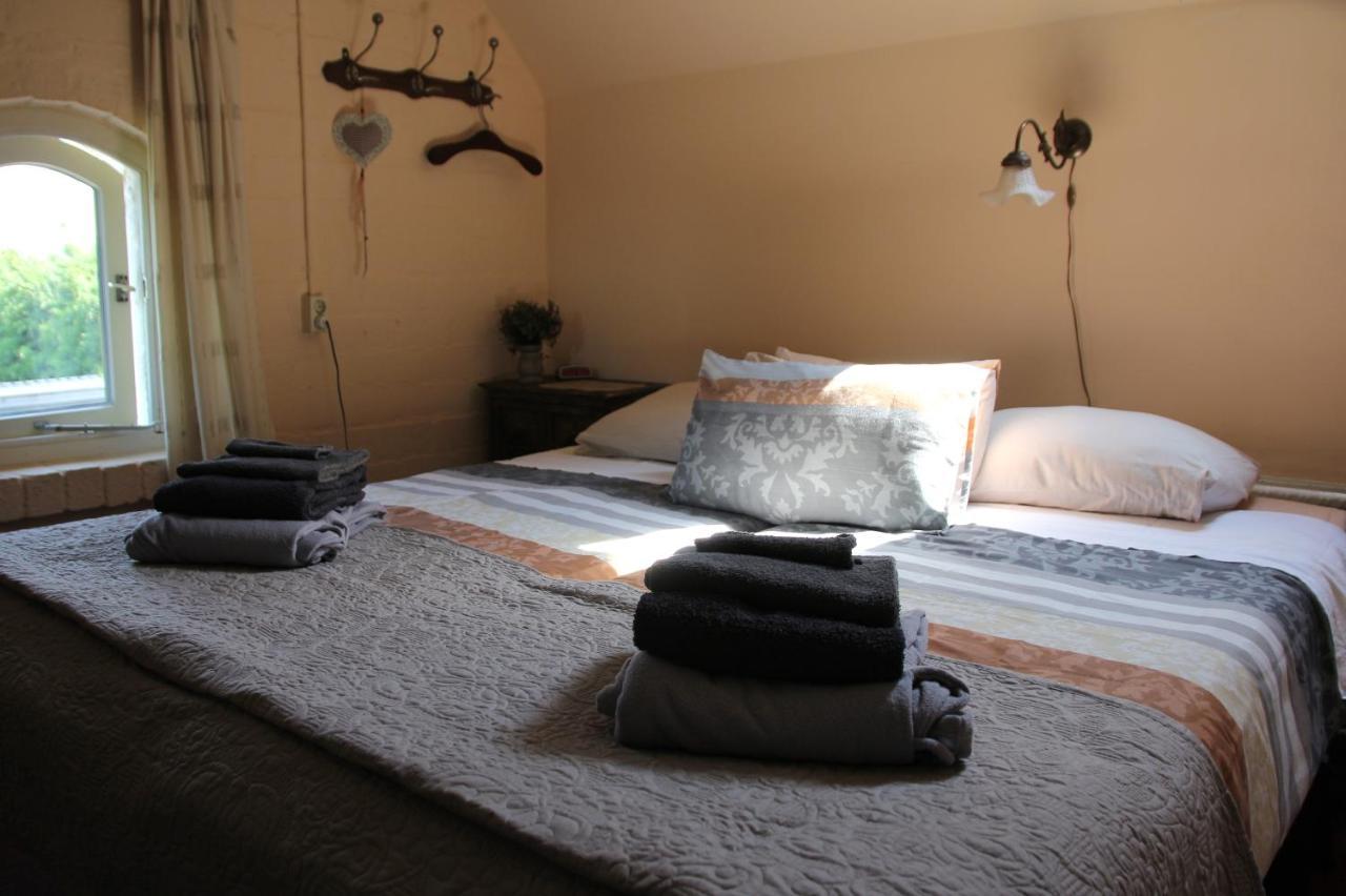 B&B Buitenwaard Oosterhout  エクステリア 写真